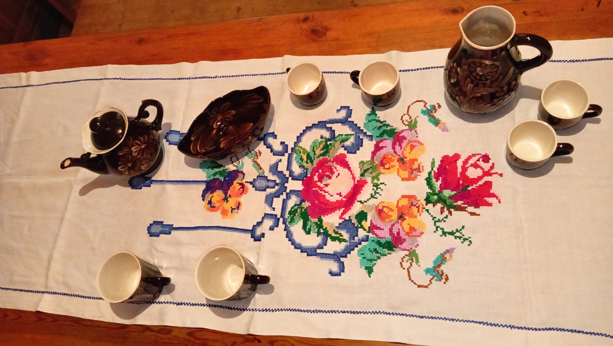 Как винтажная посуда добавляет тепла: наша семейная традиция. Фото автора 