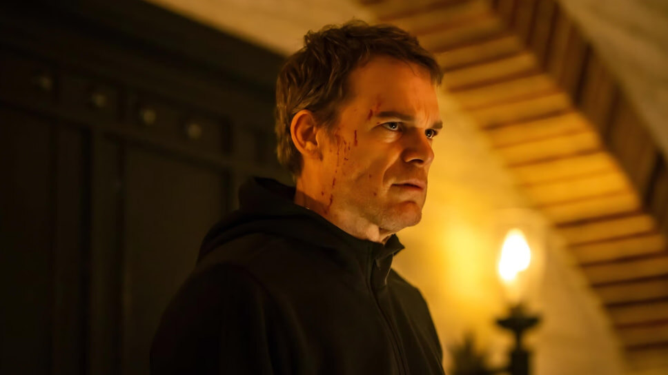 Кадр из сериала «Декстер: Воскрешение», режиссеры Маркос Сьега и Моника Реймунд, 2025.📷Фото: Clyde Phillips Productions, Showtime Studios, John Goldwyn Productions