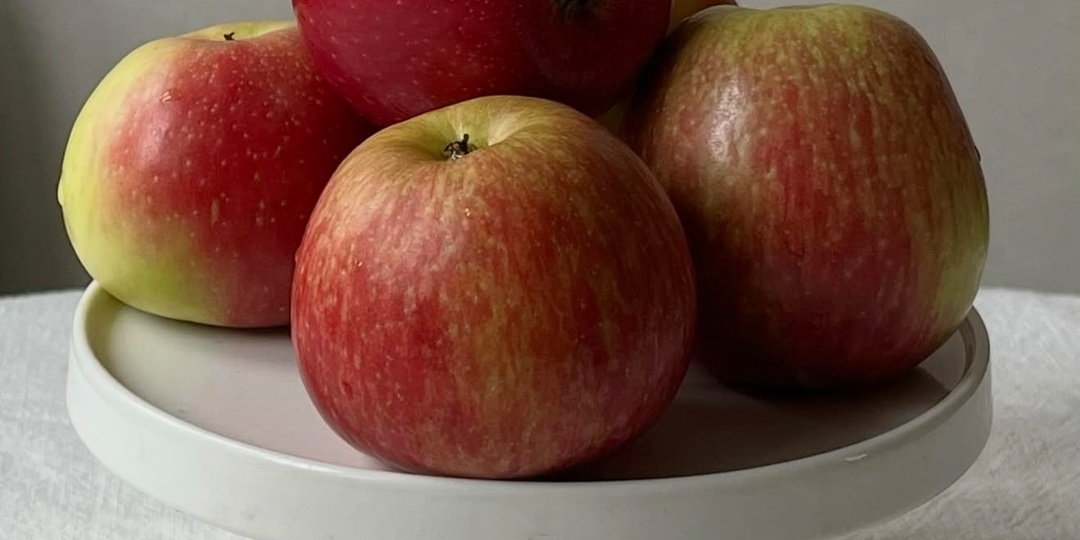 Яблоки при диабете: миф о зеленых сортах и правда от эндокринологов