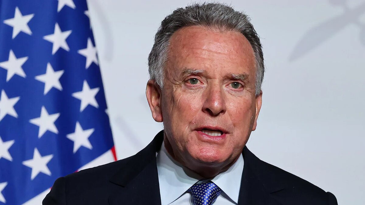   Ludovic Marin / AFP / AP