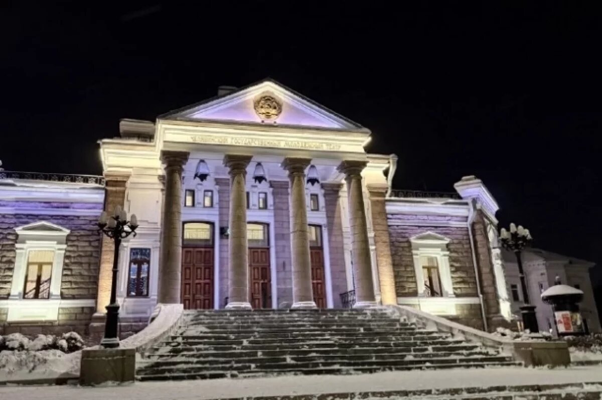    Челябинский Молодёжный театр запускает семейный литературный проект