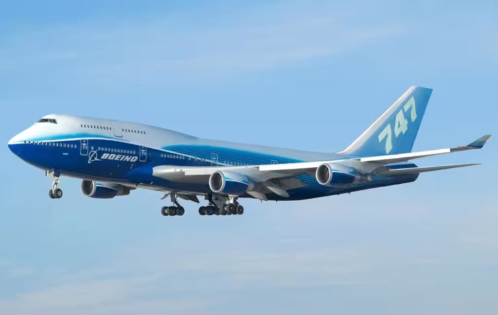   Boeing 747-400