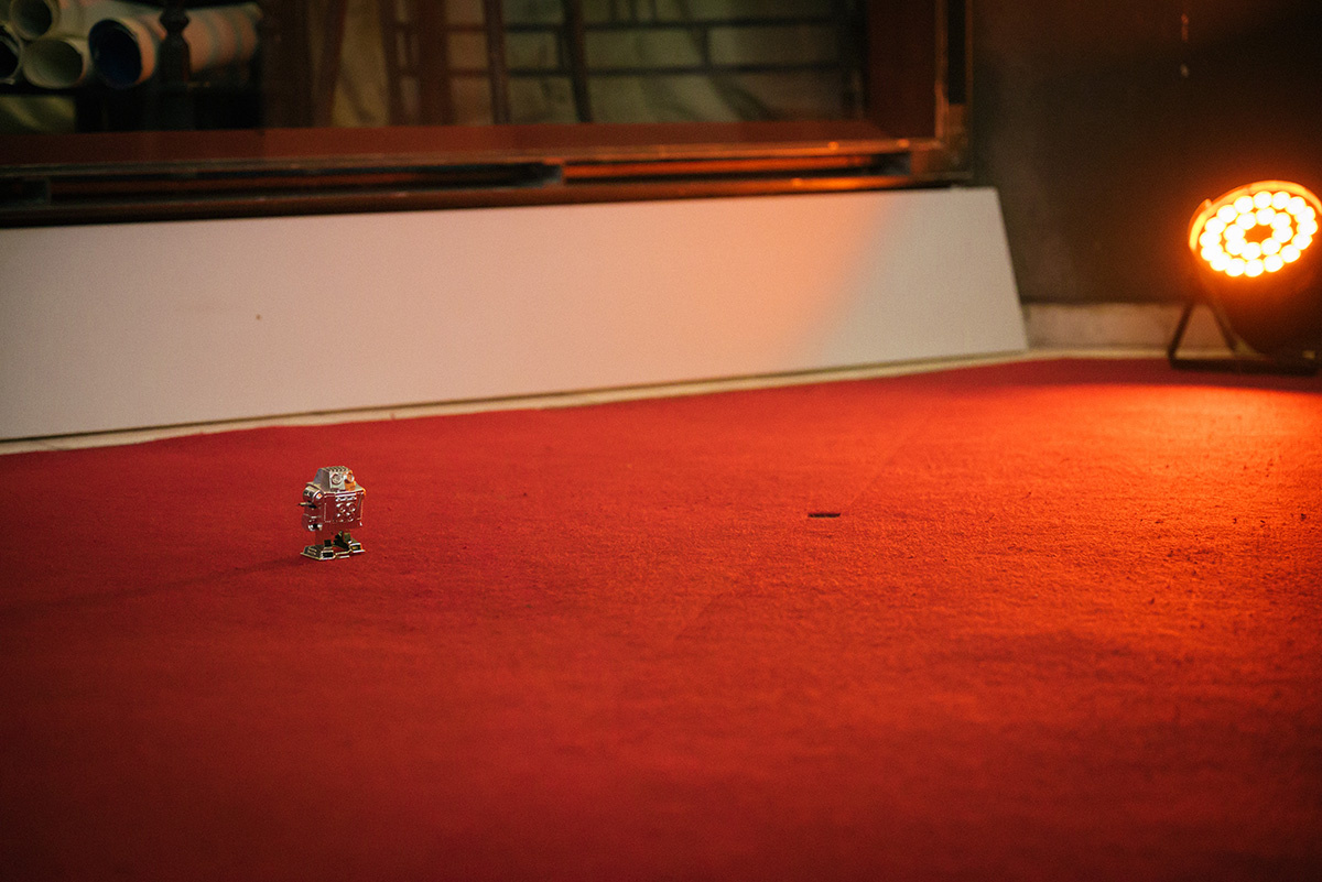 Самарский областной историко-краеведческий музей им. П. Алабина📷Иногда музейные работники отпускают игрушечного робота из СССР погулять по залам