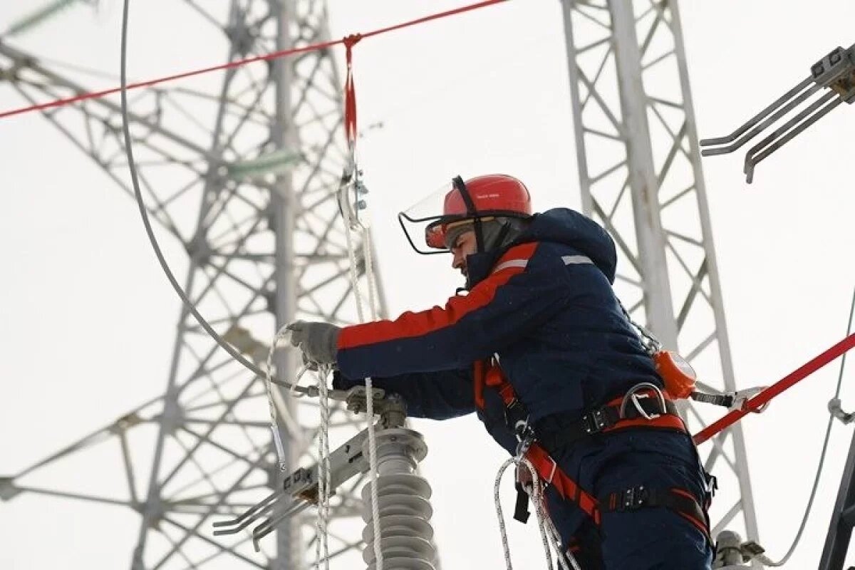    В Тюменской области выросло число аварий на электросетях по вине людей