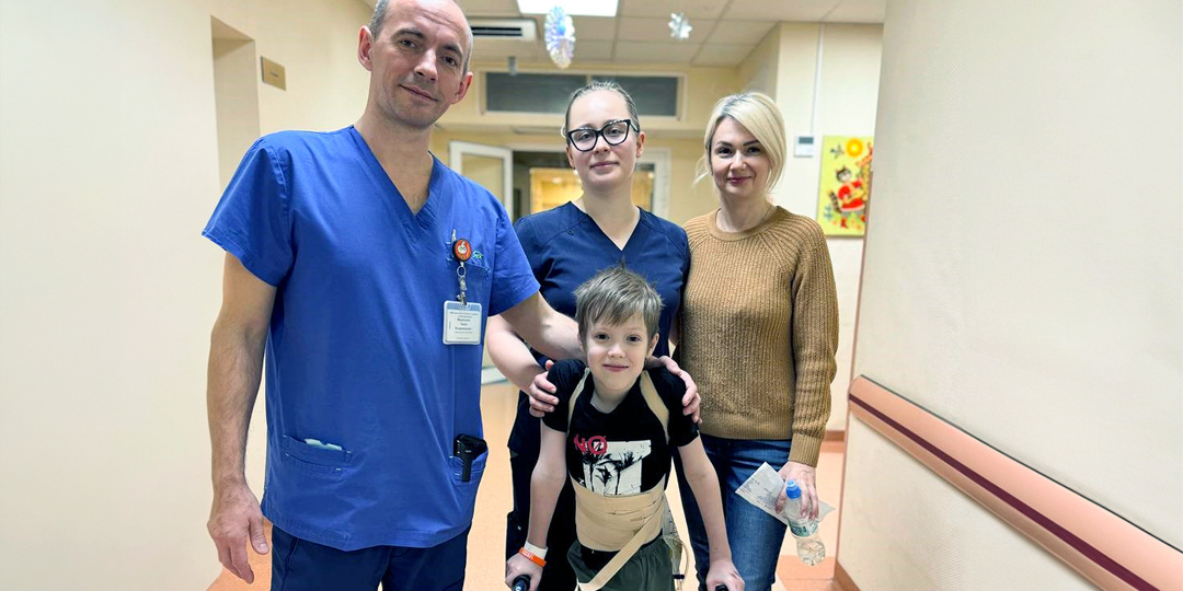 В Клинике доктора Рошаля спасли ребенка после наезда мусоровоза