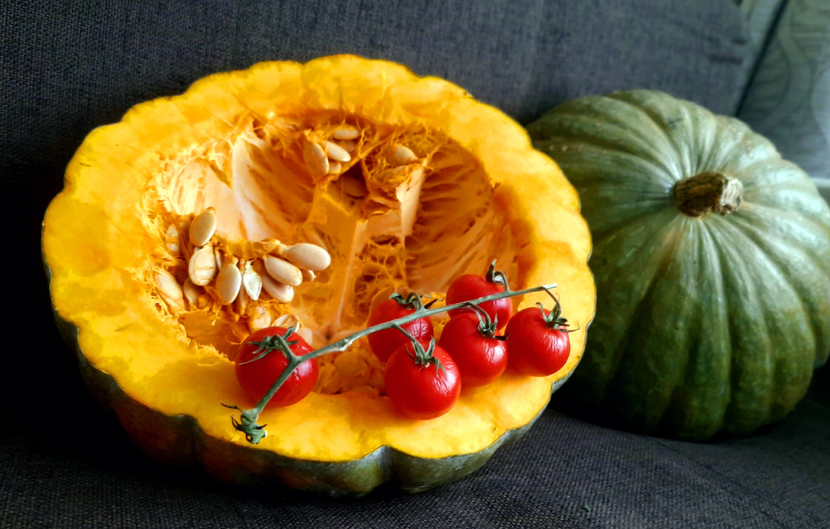 Фото автора. Последняя тыква-2025 разрезана!