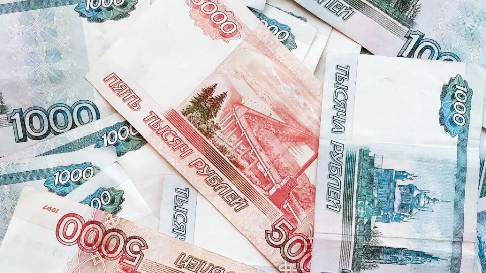 Голая вечеринка 2.0 в разгар СВО: Rendez-Vous устроил русским селебрити отдых на миллионы в Куршевеле