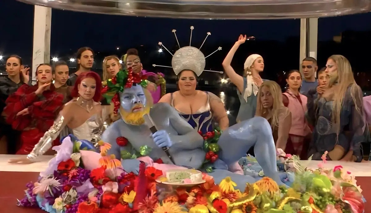 Тк на открытии парижской Олимпиады была обыграна тема евангельской Тайной вечери