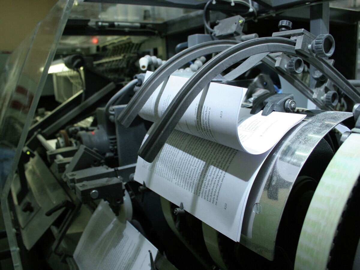    Работа типографии | © Fotolia / Guy Shapira