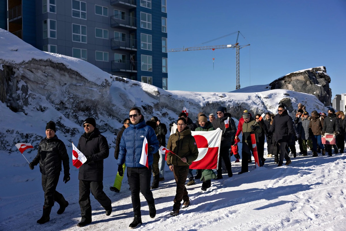 Демонстрация жителей Нуука, столицы Гренландии