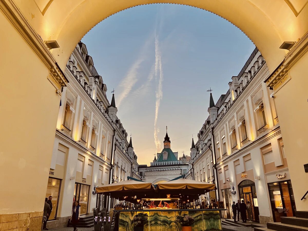 Никольская улица сегодня. Фото из открытых сточников.