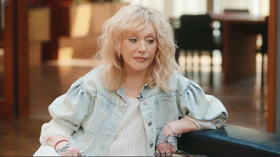 СМИ: Алла Пугачева вернется на сцену этим летом