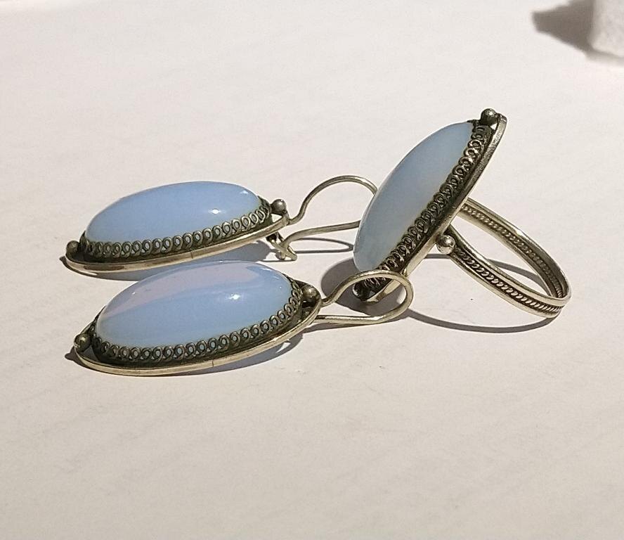 Комплект серьги кольцо лунный камень