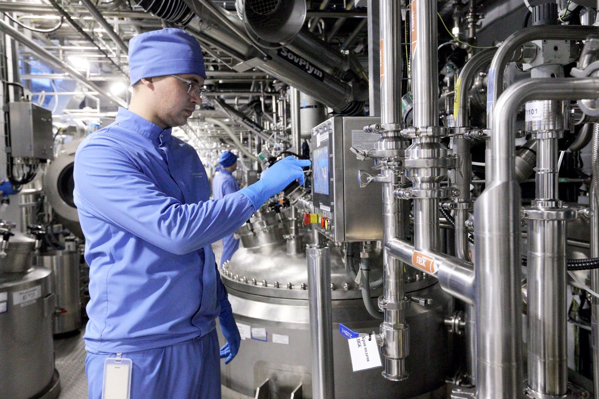   Цех активных фармацевтических субстанций: здесь большинство оборудования и технологических узлов сделано отечественными производителями./Роман Щербенков / СОЮЗ