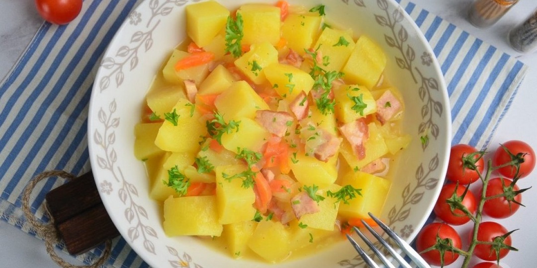 Картофельное рагу с колбасой: простой рецепт на каждый день