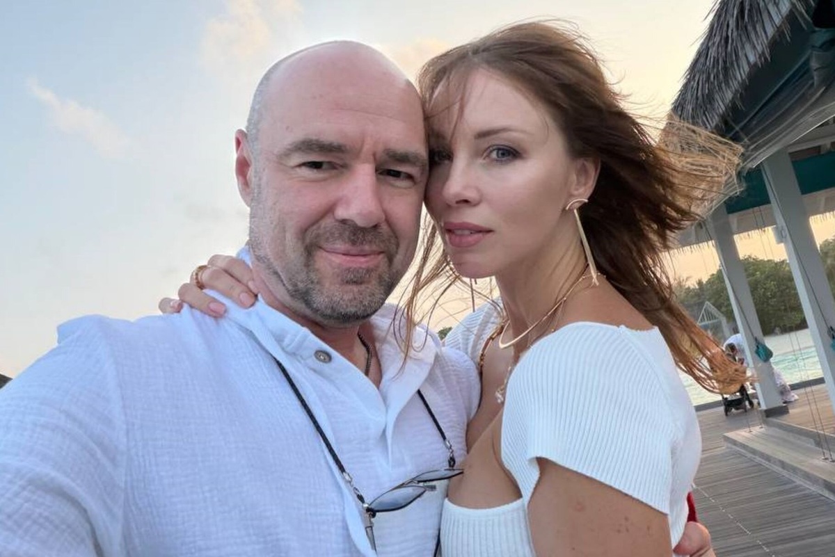     «Меня это совершенно не обижает»: Полина Диброва призналась, что называет Романа Товстика мужем