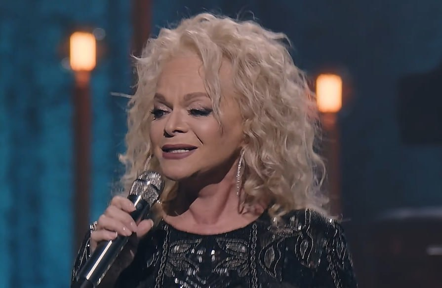 Фото: Prt Scr youtube.com / Лариса Долина