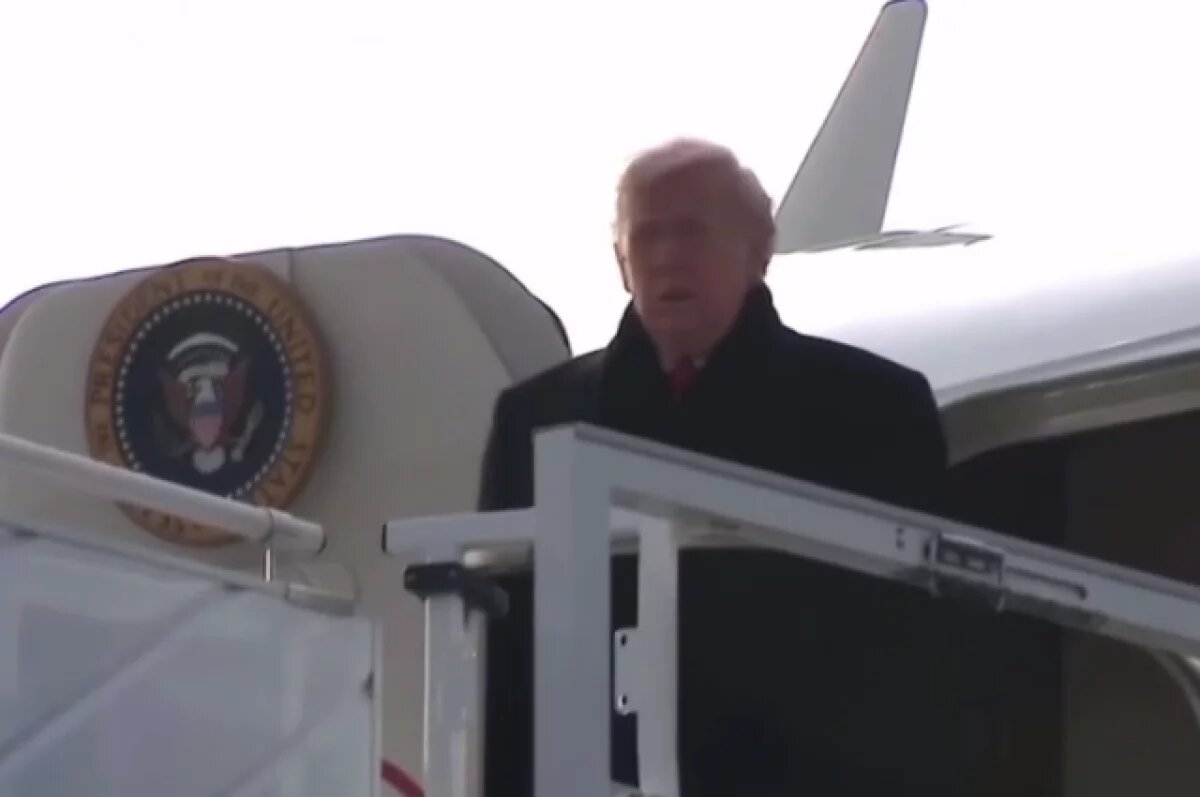    Официальные лица Швейцарии не встретили Трампа в аэропорту Цюриха