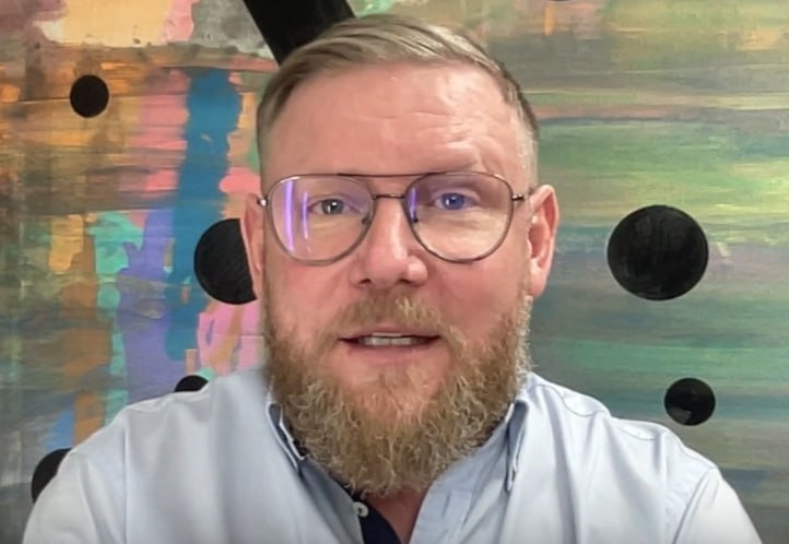 Фото: Prt Scr rutube.ru / Песке + Peske