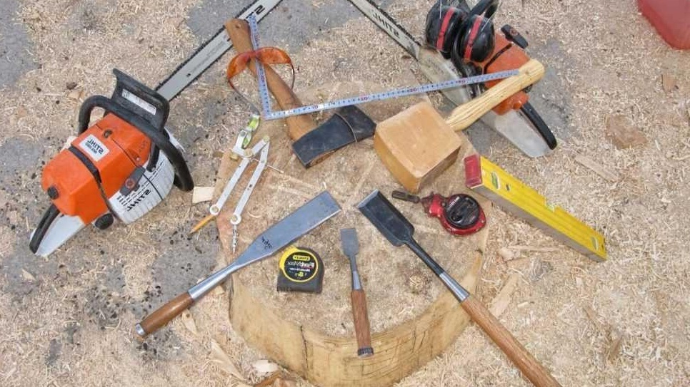 Базового набора инструментов хватает для качественной сборки