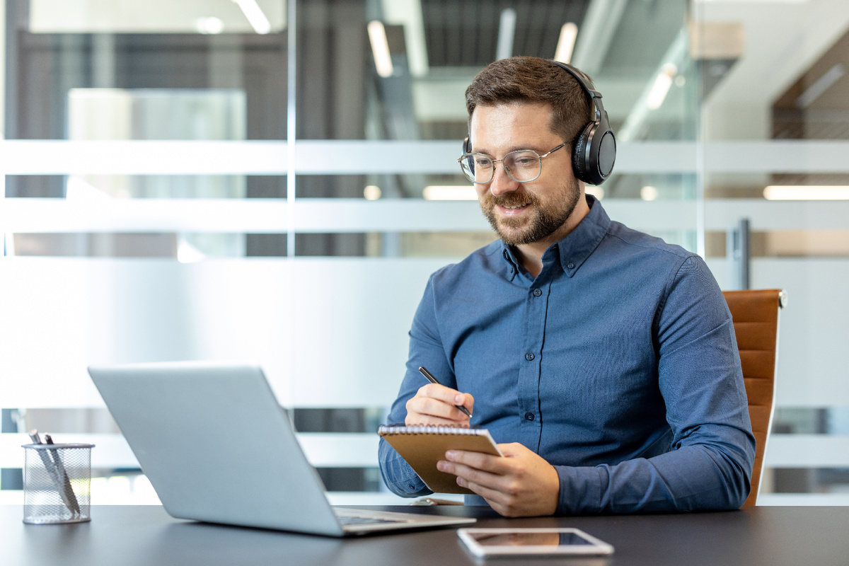 @voronaman/Shutterstock.com