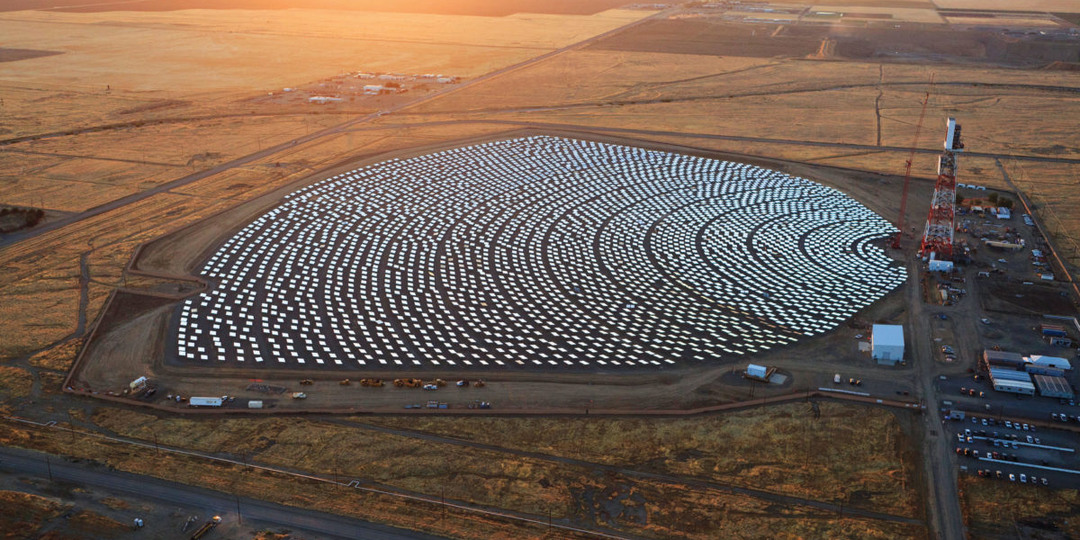 Солнечная энергетика в США при Трампе растет опережающими темпами