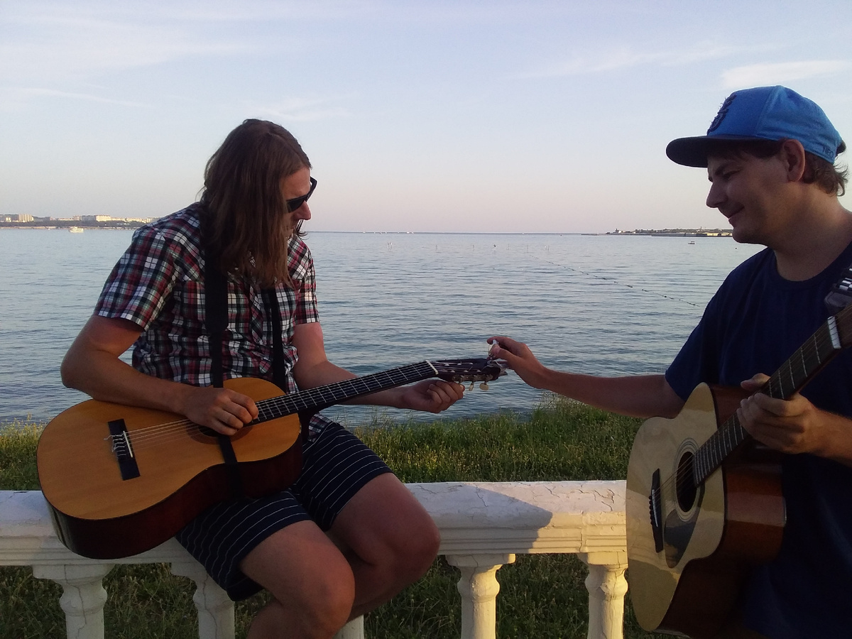 Please Wait... - на отдыхе! 