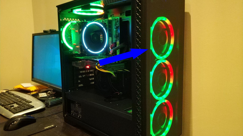    Два ПК в одном корпусе — гениально или странно