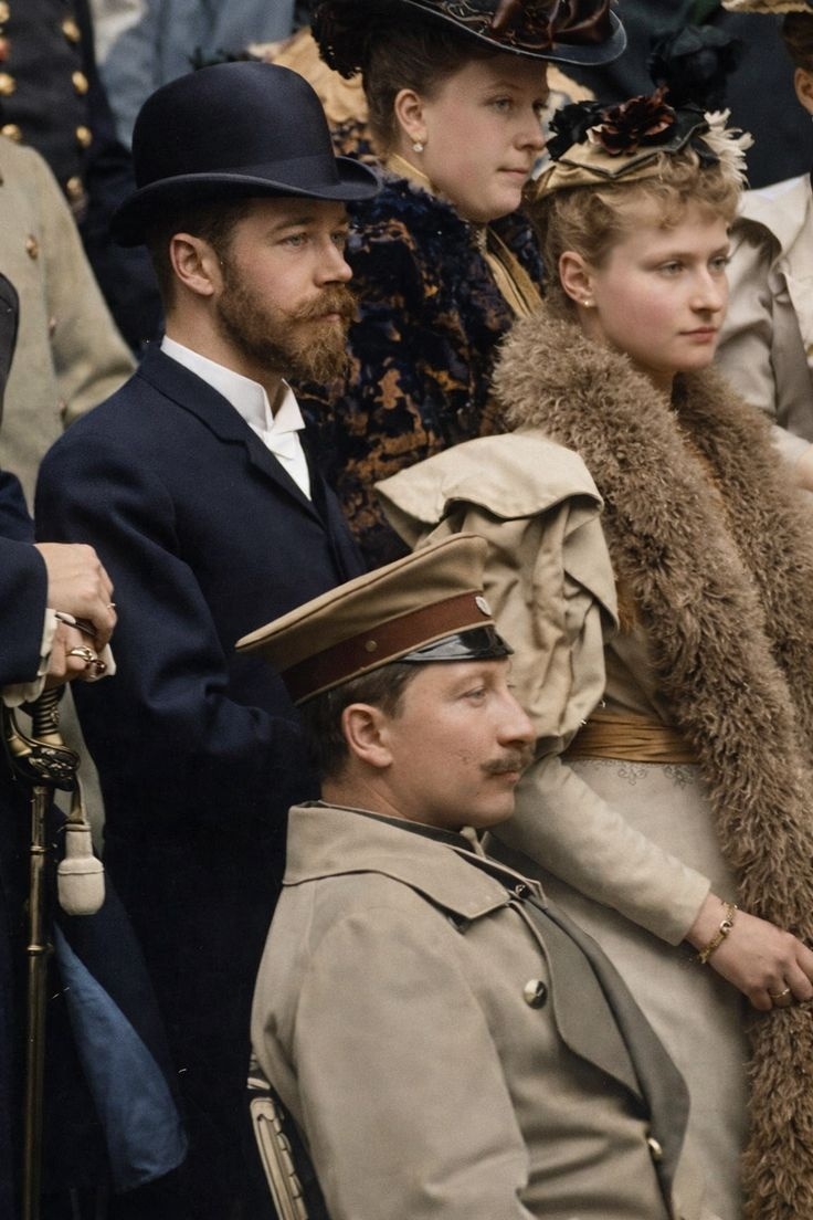 Николай II и Александра Федоровна 