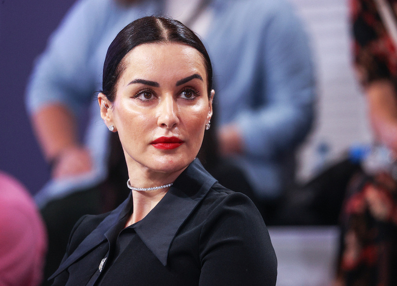     Тина Канделаки