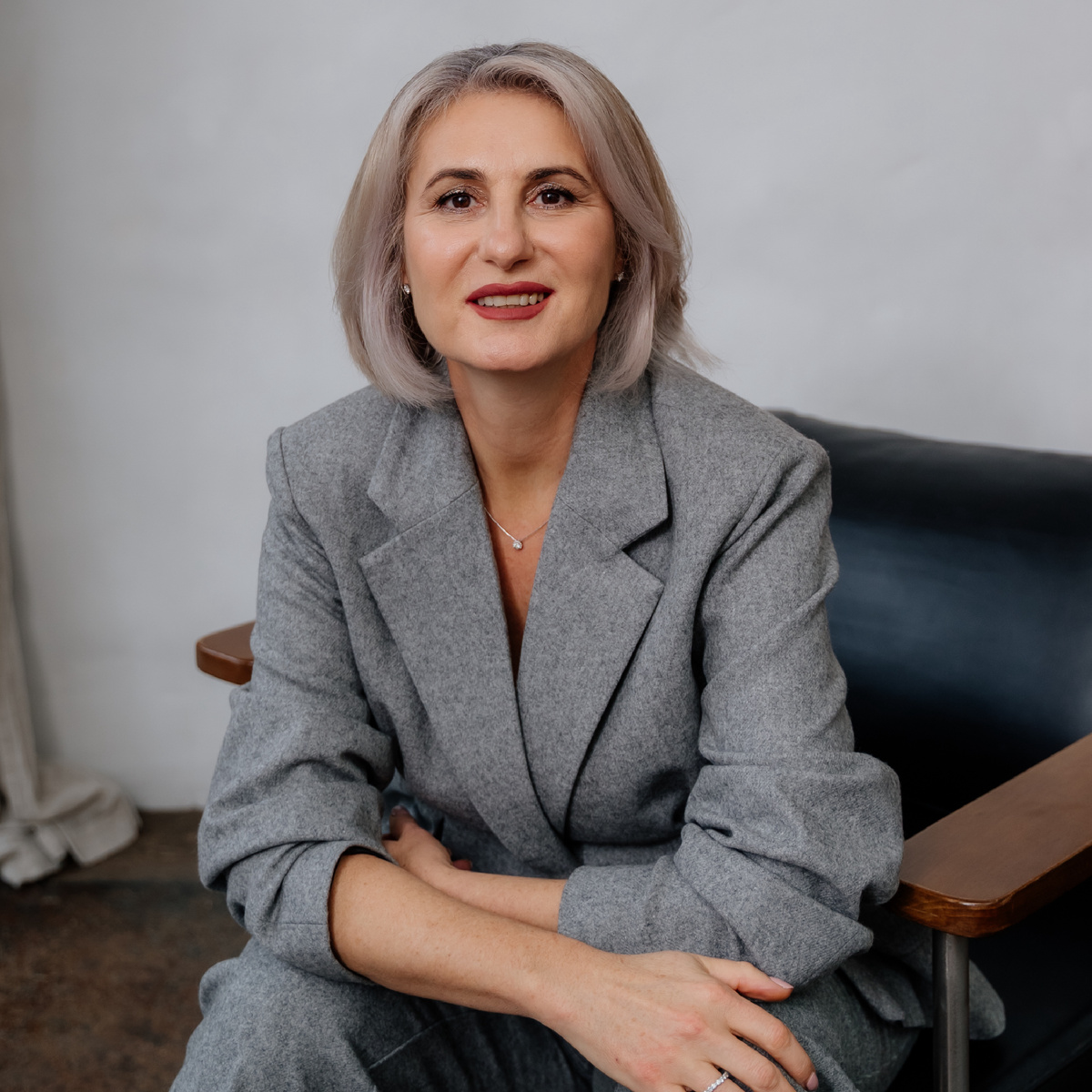 Хестанова Тамара Зауровна — врач-рефлексотерапевт со стажем 27 лет в лечении иглами