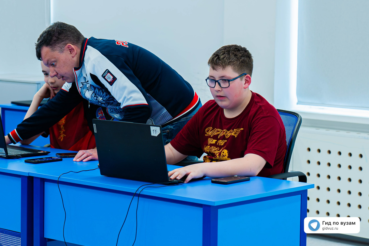 «Тактика 2025». СМИ «Гид по вузам»