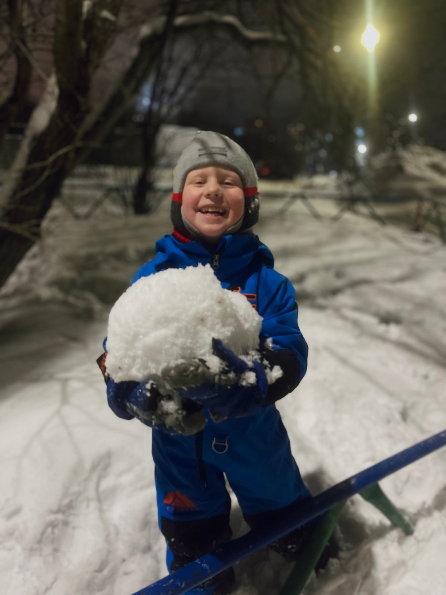 Захар и снежок 