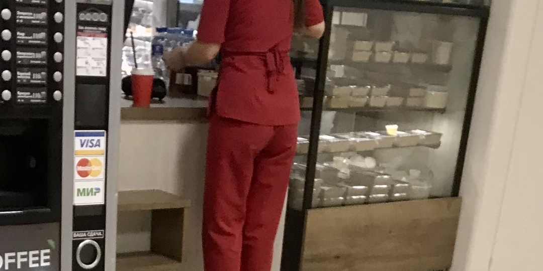 Персонал больницы стал вежливым и заботливым. Прям душки!