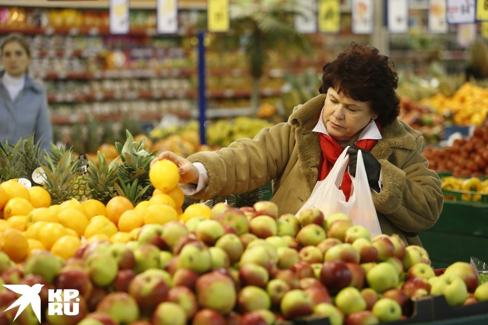    Самым подорожавшим продуктом 2025 года стали лимоны Виктор ГУСЕЙНОВ