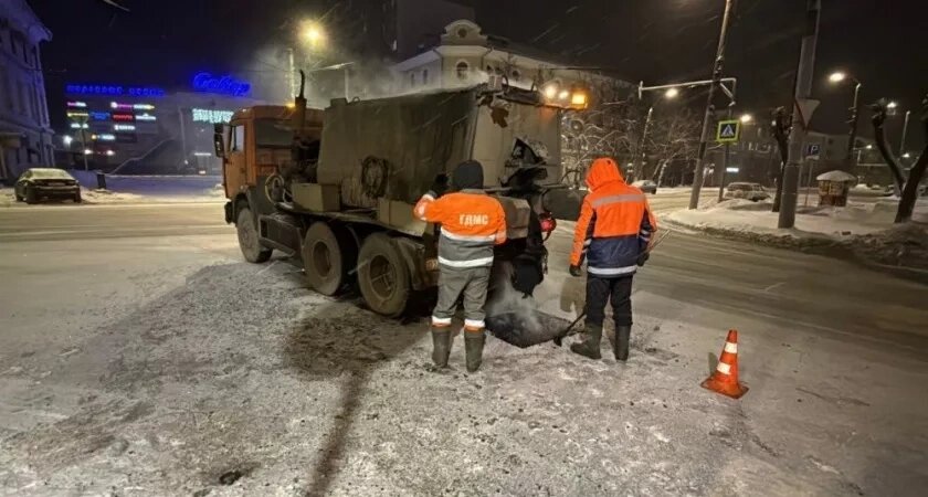    Фото администрации города Кирова