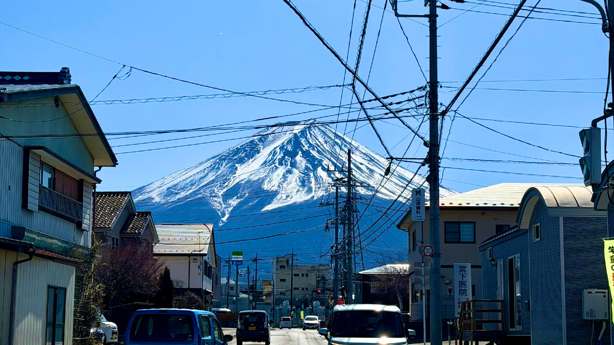 Вид на Фудзияму, Кавагутико, Япония, февраль 2026