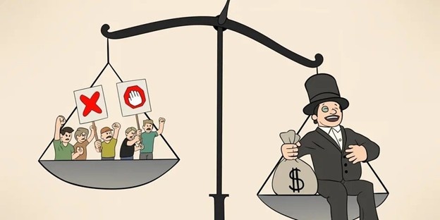 Капитализм не принёс в Россию ожидаемого прекрасного будущего