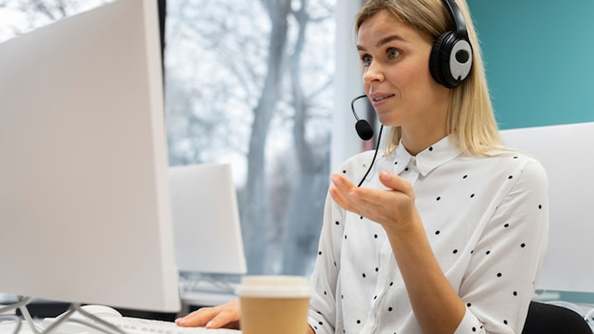 операторам тоже нелегко