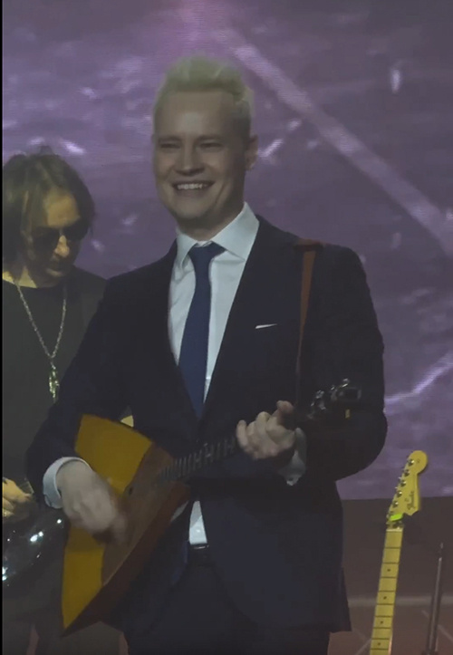 "30 ЛЕТ НА СЦЕНЕ"...