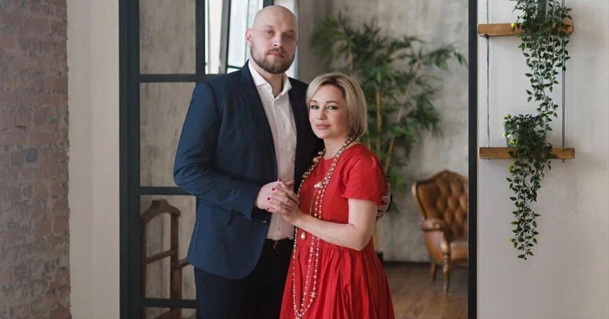 Фото: соцети. Татьяна и Валерий: финансовые проблемы любви не помеха?