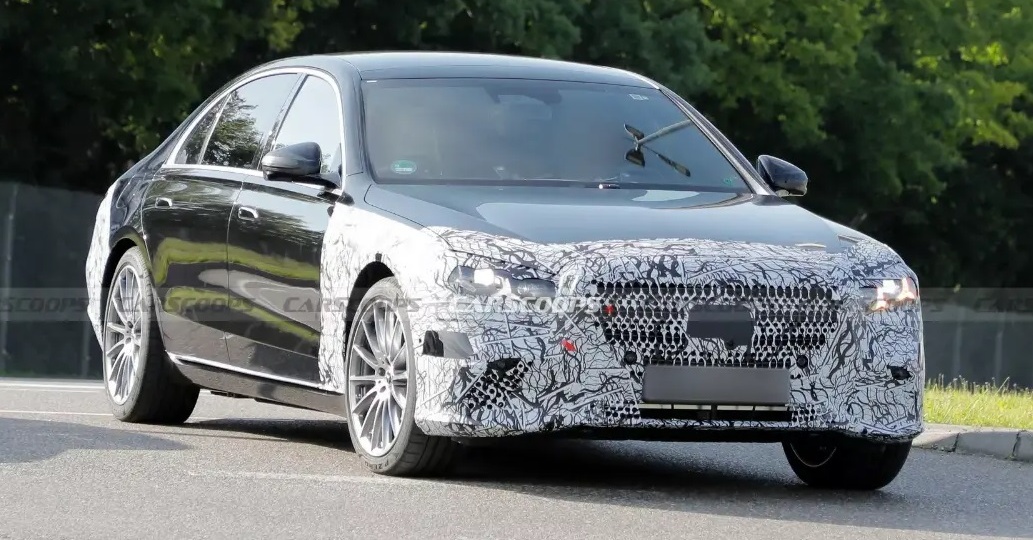 Раскрыта дата премьеры обновленного Mercedes S-Class