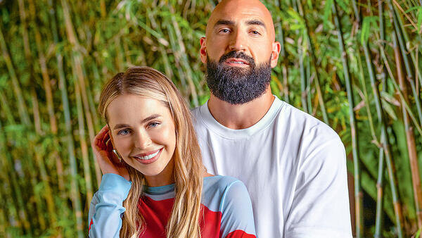 Анна Хилькевич с мужем остались без денег в Таиланде