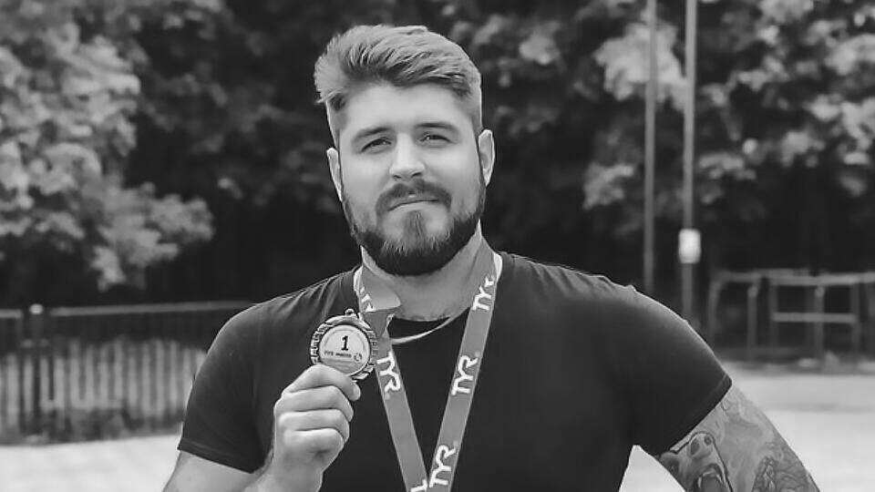     Экспертиза ДНК установила, что в Босфоре нашли тело пловца Свечникова Instagram*/beswim__