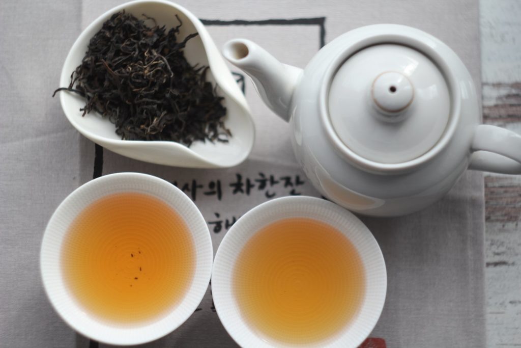 Абхазский деревенский черный чай. © Ольга Никандрова