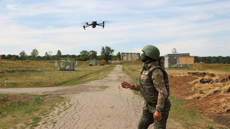 Обучение специалистов войск БпС на одном из полигонов