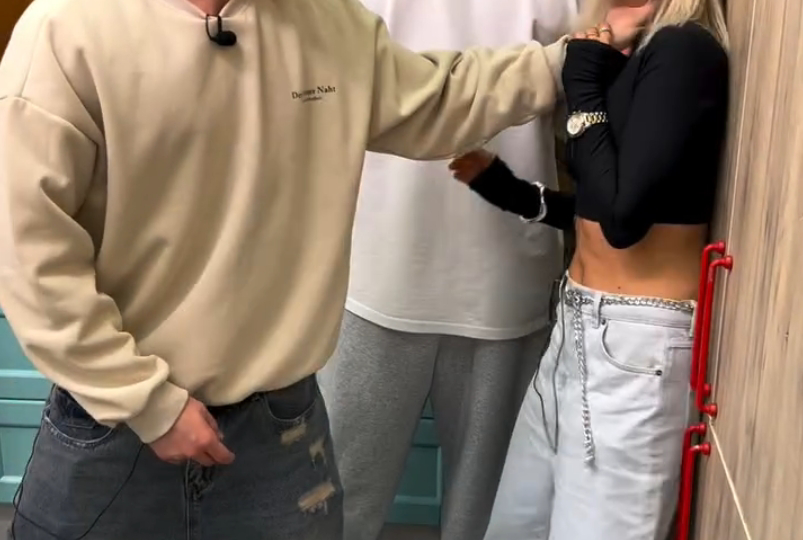 😡 Элина пытается вернуть Гуранду — он дразнит её и держит в неопределённости