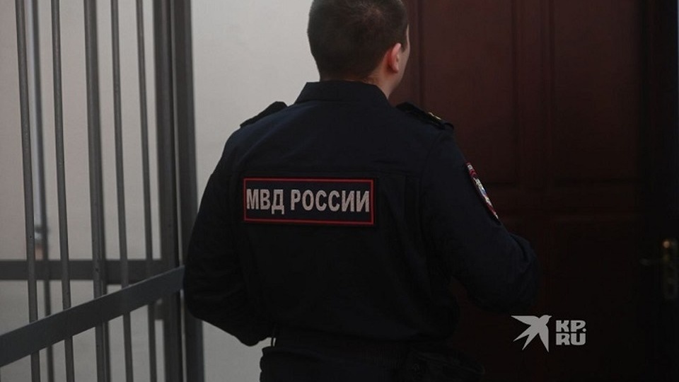 Жителя Каменска-Уральского оштрафовали за поддельные права