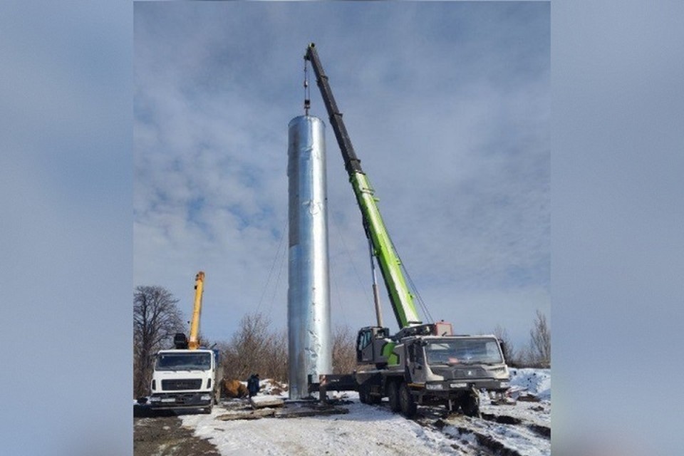    В Макеевке установили новую водонапорную башню для стабилизации водоснабжения. Фото: Администрация городского округа Макеевка