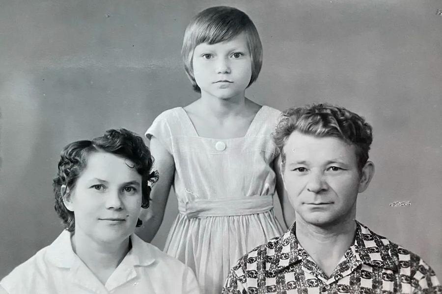 С родителями